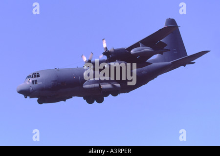 Lockheed MC-130P Ombra di combattimento Hercules azionato da 67 SOS, 352 SOG del USAF il Comando Operazioni Speciali Foto Stock