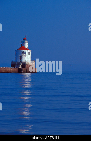 Il superior frangiflutti sud faro sul Lago Superiore nel Wisconsin SUPERIOR Foto Stock