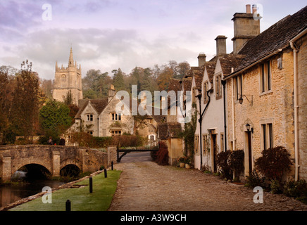 CASTLE COMBE nel WILTSHIRE REGNO UNITO Foto Stock