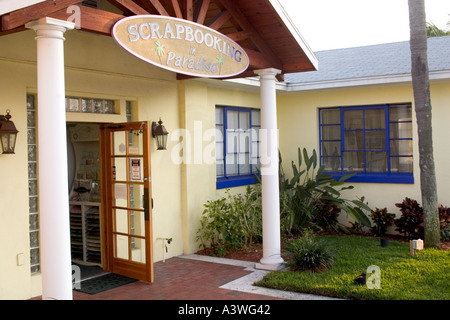 Scrapbooking shop on Corey Avenue. St Pete Beach Florida USA Foto Stock