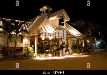 Ristoranti a braccia Island Grill. Indian Shores Florida USA Foto Stock