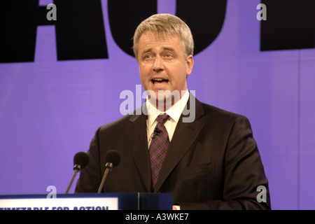 Andrew lansley tory mp al party conference 2004 Foto Stock