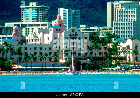 Il Royal Hawaiian hotel Waikiki Hawaii Honolulu STATI UNITI D'AMERICA Foto Stock