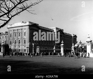 Geografia / viaggio, Gran Bretagna, Londra, edifici, Buckingham Palace, vista esterna, 1950s, Foto Stock