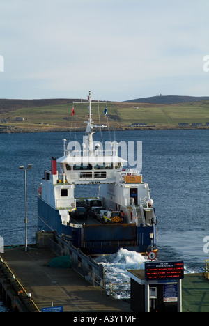 Dh Lerwick Harbour LERWICK SHETLAND Leirna Lerwick al traghetto Bressay uscire Lerwick Foto Stock