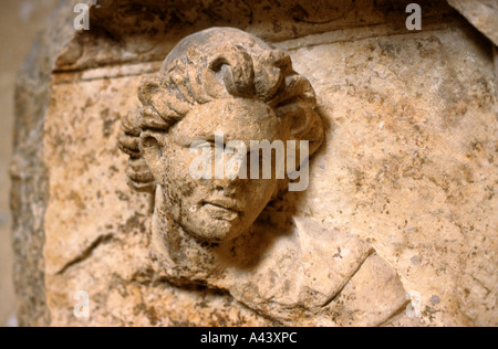 Basilica di Santa Maria Maddalena Abbazia Monastero Chiostro Vezelay Francia Francese Foto Stock