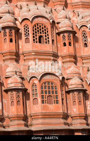 India Rajasthan Jaipur il Howa Mahal Palace dei venti dettagli architettonici Foto Stock