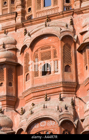 India Rajasthan Jaipur il Howa Mahal Palace dei venti dettagli architettonici Foto Stock