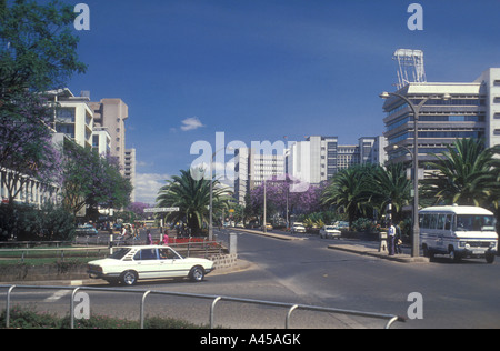 Moi Avenue e la giunzione con Harambee Avenue nella città di Nairobi Kenya Africa orientale Foto Stock