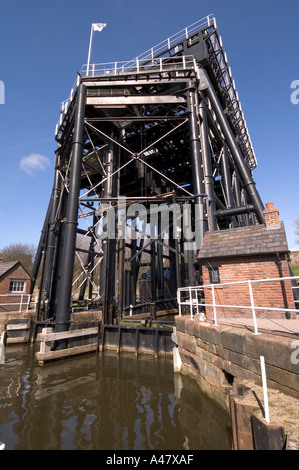 Radlett Boat Lift dopo il restauro Foto Stock