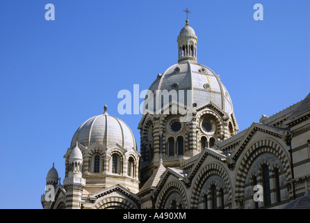 Vista di Cathédrale Nouvelle Sainte Marie Maggiore La Major Marseille Provence Francia del sud Europa Foto Stock
