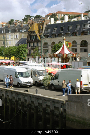 Vista panoramica di Trouville canale inglese La Manche Normandia Normandie Nord Ovest della Francia Europa Foto Stock