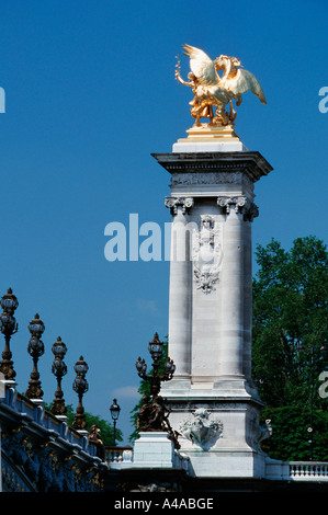 / Ponte Pont Alexandre III / Parigi Foto Stock