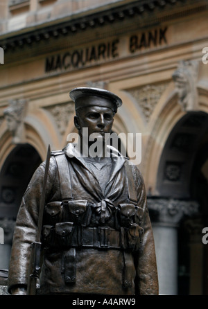 Australia Macquarie Bank e un memoriale di Anzac Condividi posto a Sydney's Martin place. Foto Stock