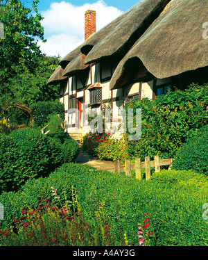 Anne Hathaway's Cottage in estate, Stratford upon Avon Foto Stock