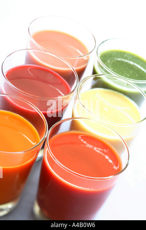 Ortaggi sani e succhi di frutta Foto Stock