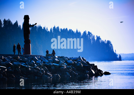 Benvenuti totem pole a Ambleside Park West Vancouver Foto Stock