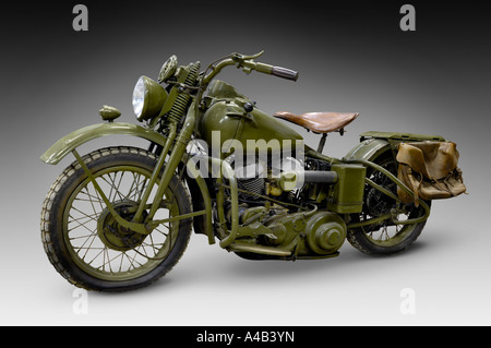 Licenza disponibile all'indirizzo MaximImages.com - Harley Davidson WLA 42 vecchia moto d'epoca Foto Stock