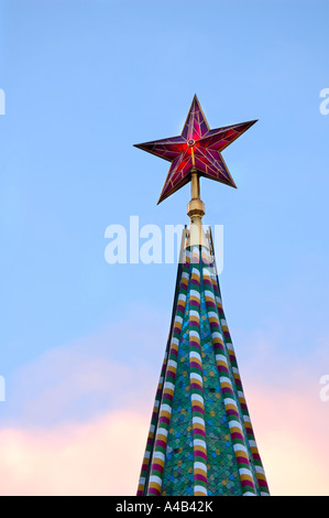 Stella Rossa del Cremlino a Mosca Foto Stock