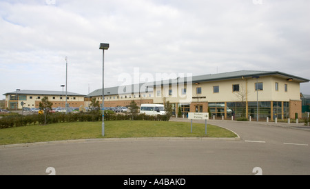Ingresso principale Yarl legno dell immigrazione centro di detenzione, Bedfordshire, Regno Unito Foto Stock