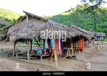 Thailandia il villaggio di Karen vicino a Chiang Rai Foto Stock