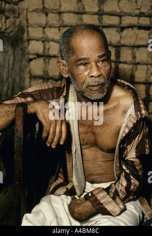 I contadini sono stati cacciati dalla terra coltivata dai loro genitori e nonni. Utumuju, Bahia, Brasile. Foto Stock