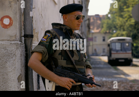 Croazia riconquista di krijina 8 95 croato poliziotto militare petrinja Foto Stock