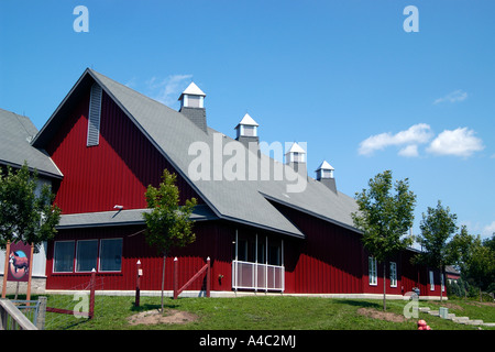 Fienile al Canada museo agricolo situato sulla centrale di fattoria sperimentale Foto Stock