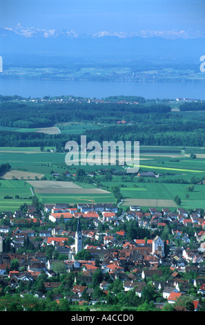 Il lago di Costanza con vista Markdorf e le montagne svizzere, Baden-Wuerttemberg Germania Foto Stock