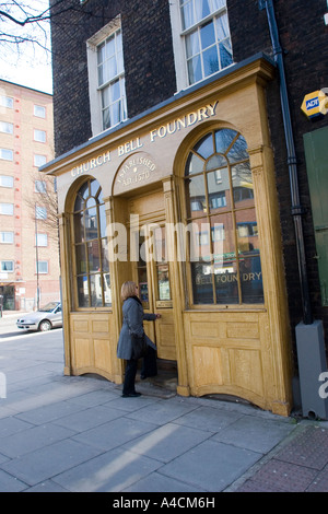 La Whitechapel fonderia di campane in Londra England Regno Unito Foto Stock