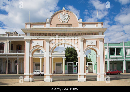 Arco Trionfale, che commemora la nascita della repubblica cubana, Parque Jose Marti, Cienfuegos Cienfuegos, Provincia, Cuba Foto Stock