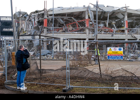 Distrutto edificio per uffici Buncefield deposito olio Fire postumi Hemel Hempstead Hertfordshire Foto Stock