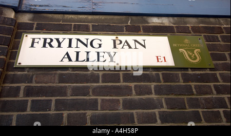 Padella Alley cartello stradale London E1 Foto Stock