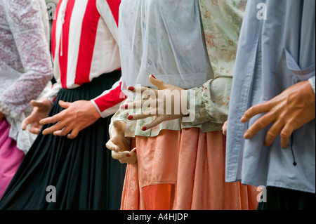 Mani di gigantes (giganti), Nostra Signora di Begoña Festival, 15 Agosto 06, Basilica de Begona, Bilbao, Pais Vasco / Paese Basco Foto Stock