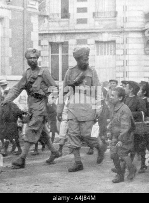 Militari dell'esercito indiano britannico, Francia, c1915. Artista: sconosciuto Foto Stock