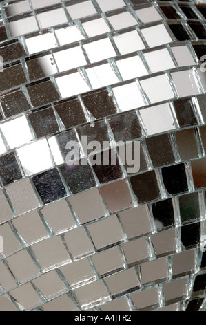 Sfera a specchio dettaglio Foto Stock
