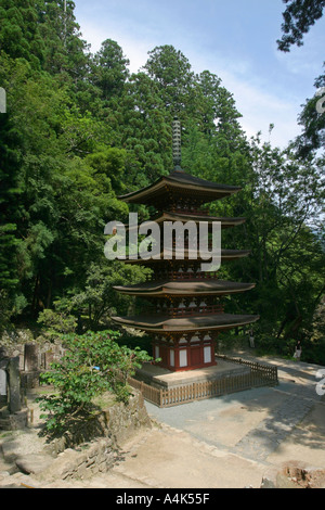 I cinque piani pagoda di Muroji womans tempio nella prefettura di Mie Giappone Asia Foto Stock