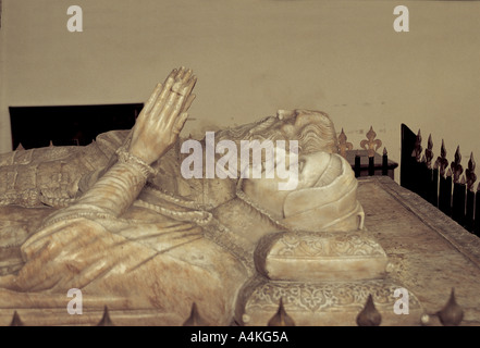 Le sculture in St Marys Chiesa Thame, Oxfordshire Foto Stock