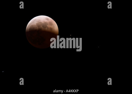 La luna in eclipse 2 marzo 2007 potton bedfordshire Foto Stock