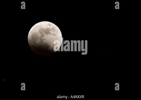 La luna in eclipse 2 marzo 2007 potton bedfordshire Foto Stock