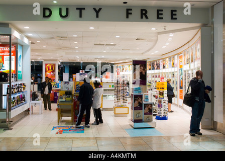 Shopping duty free all'Aeroporto di Melbourne Foto Stock