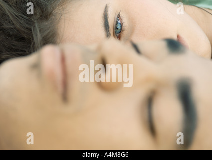 Coppia giovane volto, close-up Foto Stock