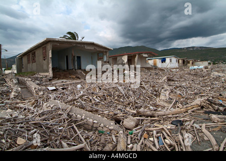 Case costiere devastati dall' uragano Ivan costa sud della Giamaica. Foto Stock
