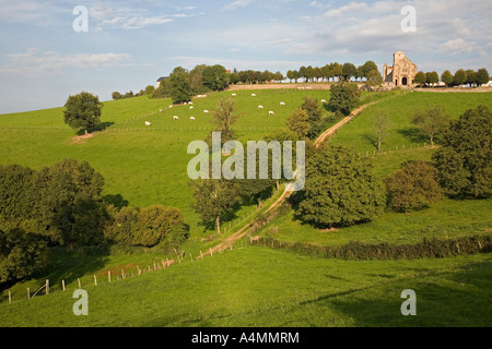 Il Châtel-Montagne chiesa (Allier - Francia). Eglise de Châtel-montagne (Allier Avergna Francia). Foto Stock