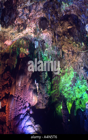 Cina Guizhou Anshun all'interno della grotta Tianxing Huangguoshu Foto Stock