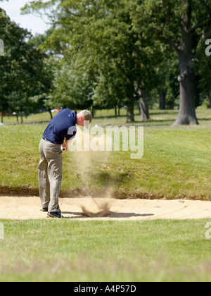 Fairway bunker shot a europro PGA golf tour 2004 Sprowston Manor Hotel Marriott tour evento sprowston Norwich Norfolk Foto Stock