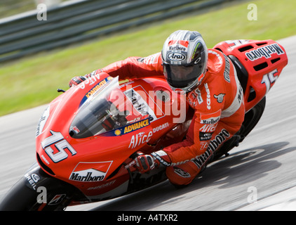 Il pilota della MotoGP Sete Gibernau racing al Sepang International Circuit, Malaysia Foto Stock