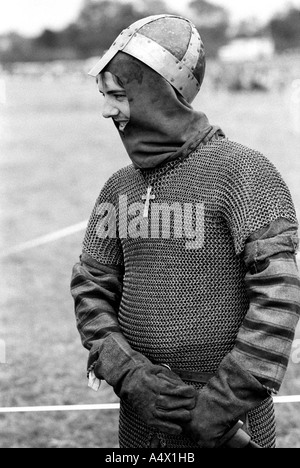 Rievocazione della battaglia di Hastings sull'effettivo campo di battaglia in Inghilterra Foto Stock