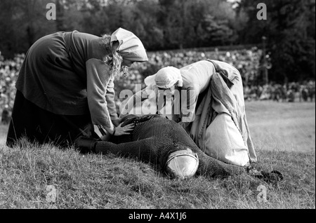 Rievocazione della battaglia di Hastings sull'effettivo campo di battaglia in Inghilterra Foto Stock