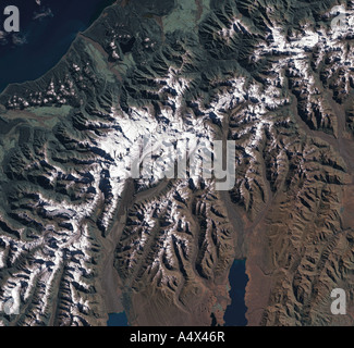 Mount Cook e circondante la gamma Nuova Zelanda versione ottimizzata di un originale NASA immagine Landsat Foto Stock